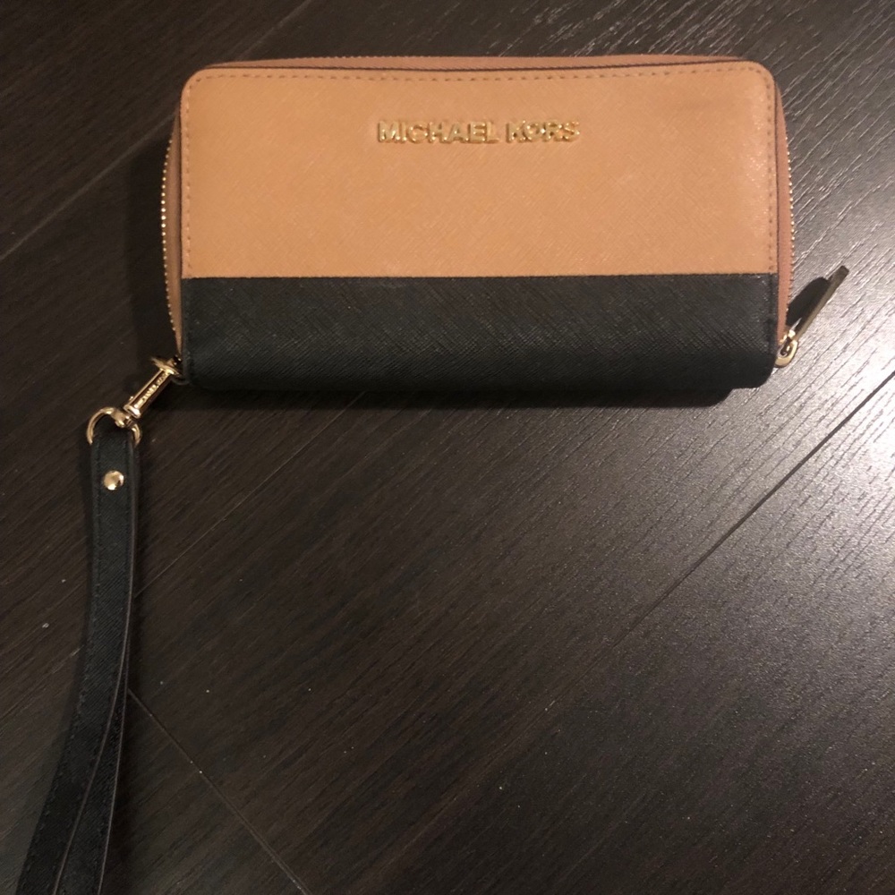 Michael Kors Black and Tan Wallet / Wristlet